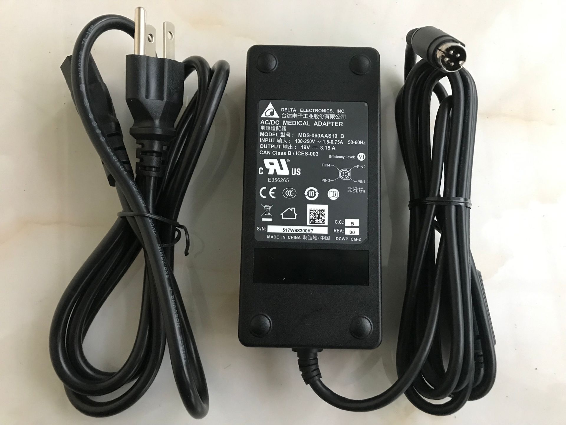 NEW Original Delta MDS-060AAS19 B 19V 3.15A AC Adapter